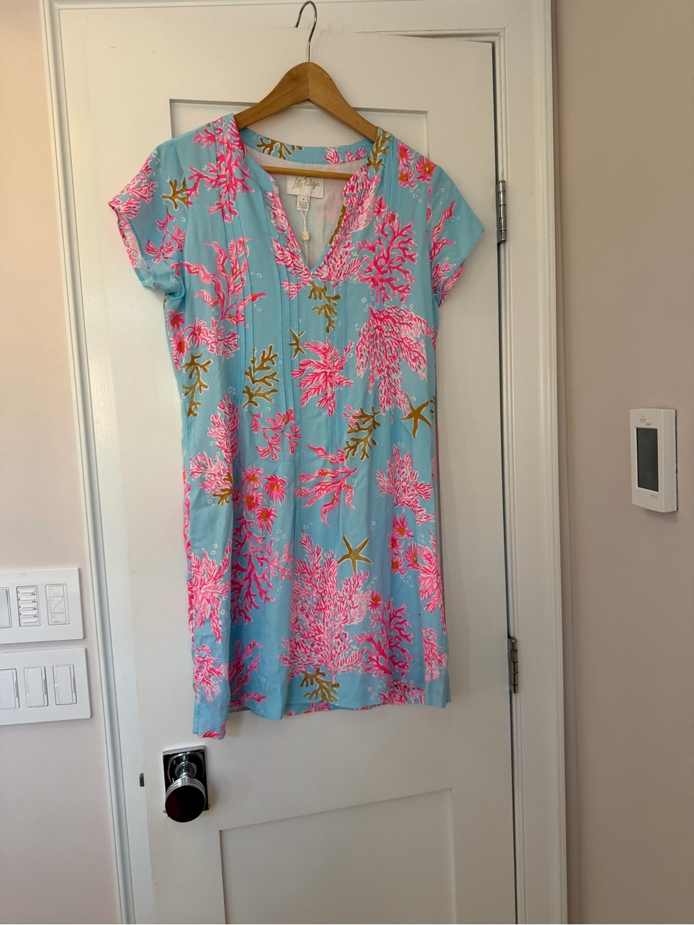 Lilly Pulitzer Amelia tunic dress in Multi Royal Coral. Size 4. NWT